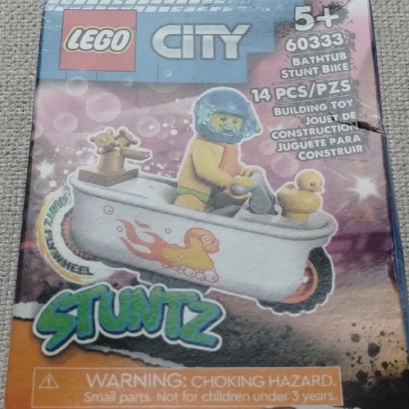 LEGO City Stuntz Bathtub Bike with Yellow and White - Picture 4 of 6